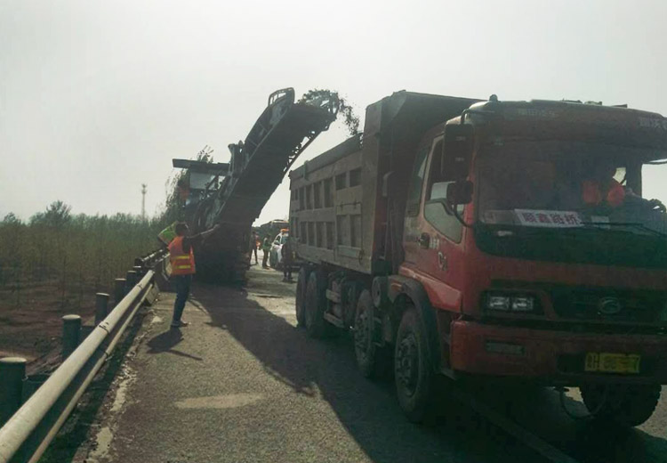 日蘭高速濟(jì)寧段改造工程