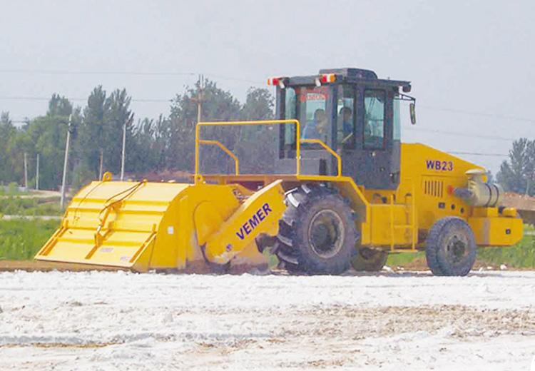 穩(wěn)定土拌和機
